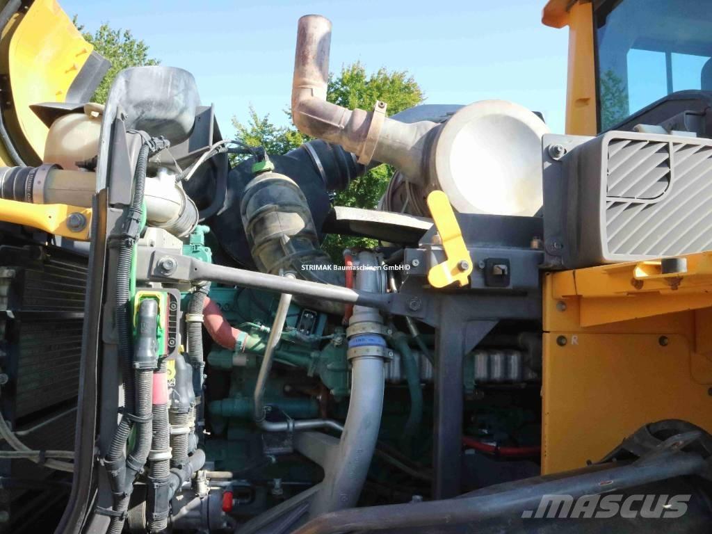 Volvo L110G Kolesni nakladalci