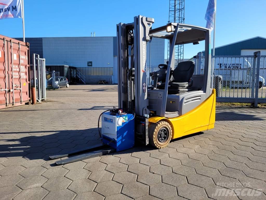 Jungheinrich EFG 216 Električni viličarji