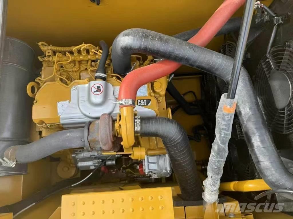 CAT 320GC Bagri goseničarji