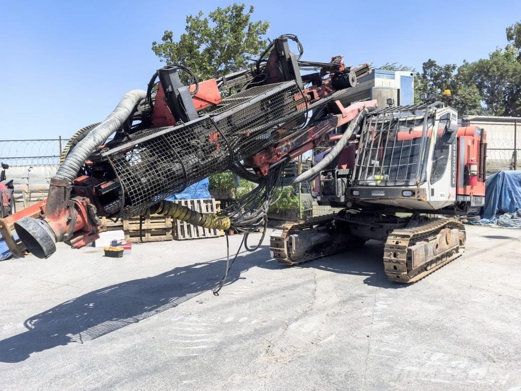 Sandvik DX 800 Terenske vrtalne naprave