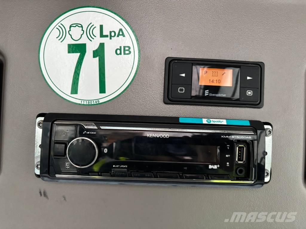 Volvo ECR 235 E Bagri goseničarji