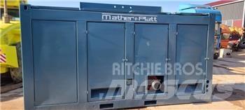  Mather + Platt 200 Vodne črpalke