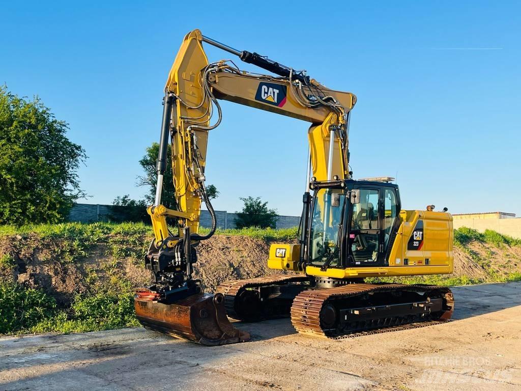 CAT 323 Bagri goseničarji