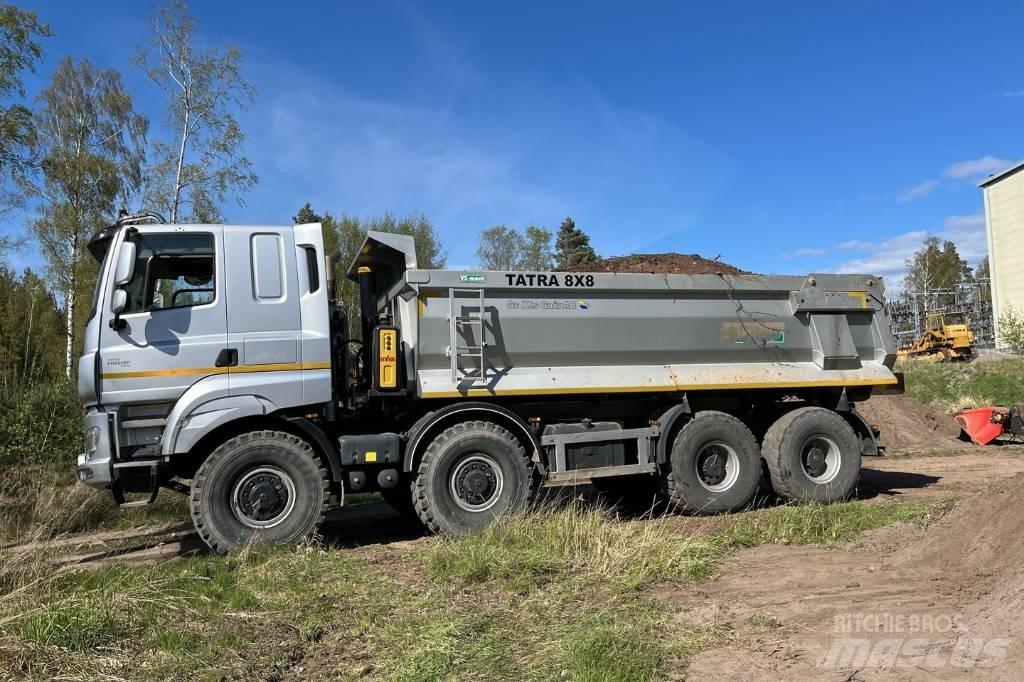 Tatra Tatra T 158/1 Kiper tovornjaki