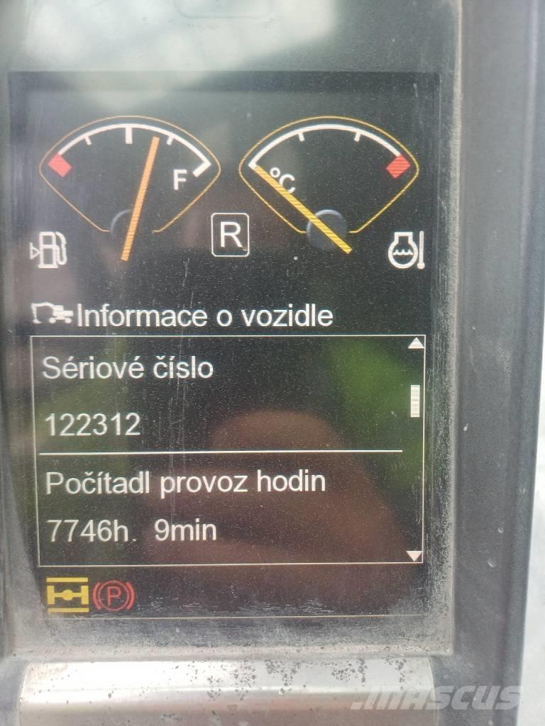 Volvo EW 180 C Bagri na kolesih