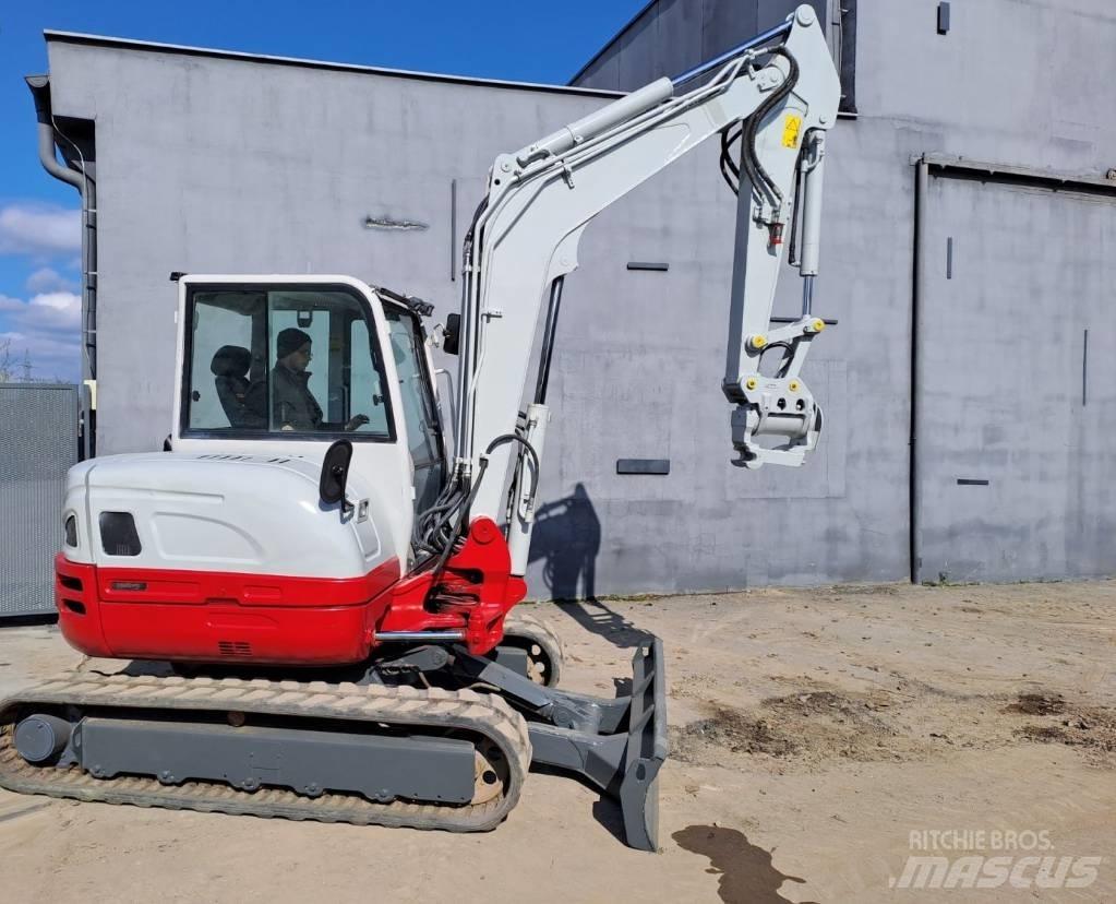 Takeuchi TB260 Mini bagri <7t