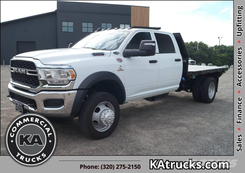 RAM 5500 TRADESMAN Tovornjaki s kesonom/platojem