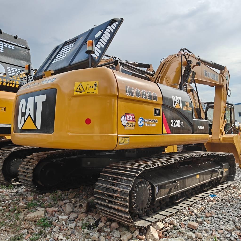 CAT 323 D L Bagri goseničarji