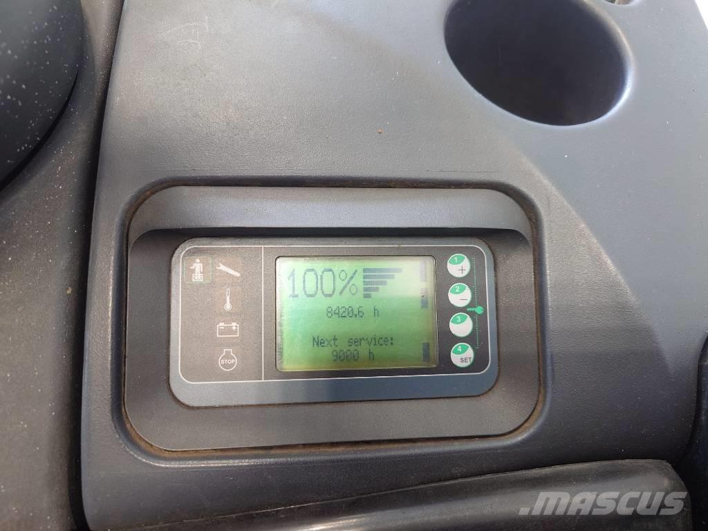 Linde T20SP/131 Električni nizko dvižni viličar s stojiščem