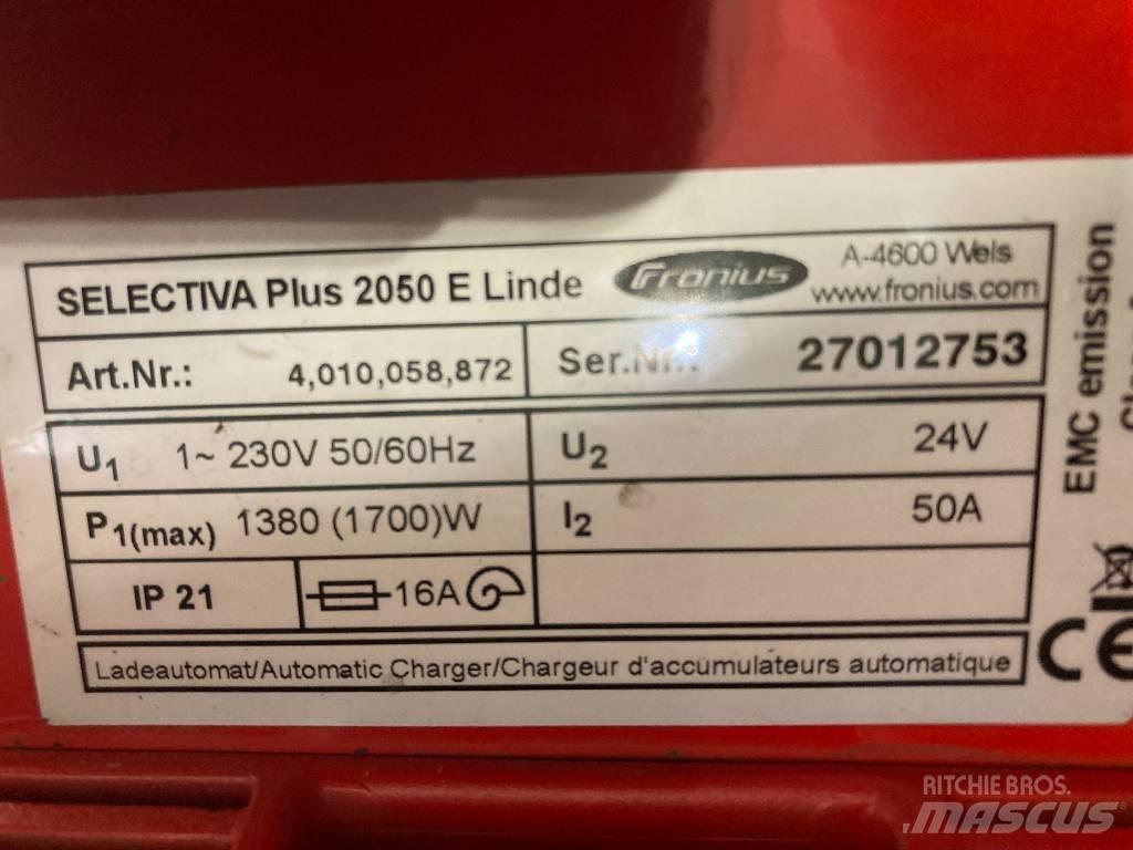 Linde T20SP/131 Električni nizko dvižni viličar s stojiščem