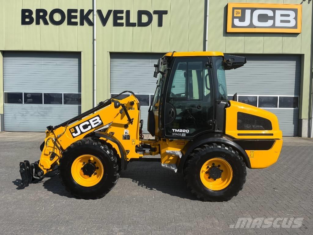 JCB TM 220 Kmetijski teleskopski nakladalci