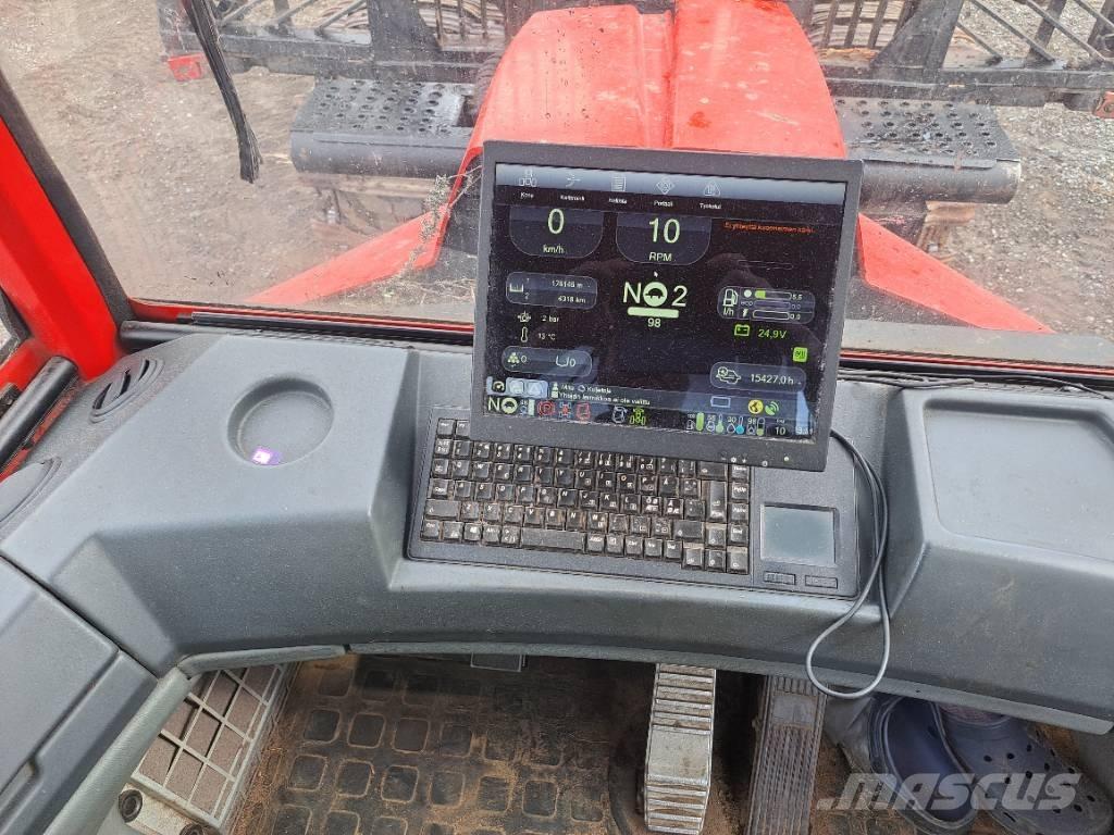 Komatsu 855 Forwarderji
