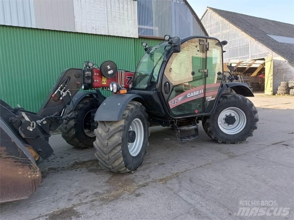 CASE 742 Farmlift Teleskopski viličarji