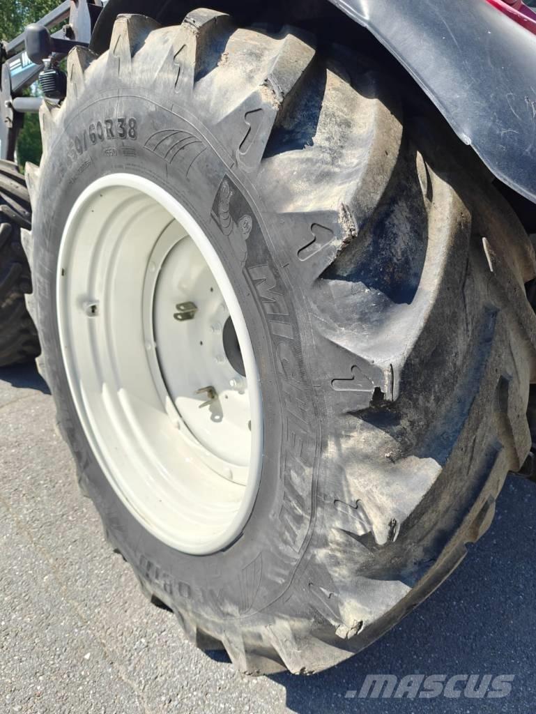 Valtra C 150 Traktorji