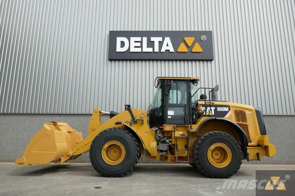CAT 950M Kolesni nakladalci