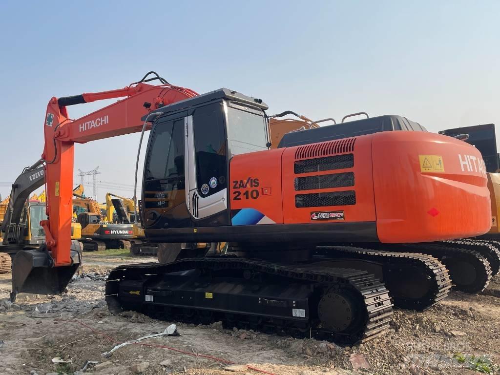 Hitachi 210LC Bagri goseničarji