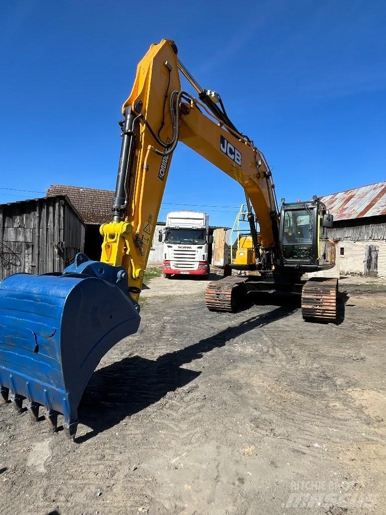 JCB JS 220 LC Bagri goseničarji