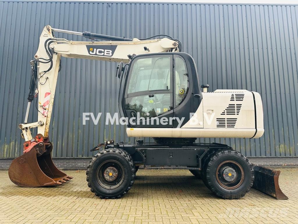 JCB JS 145 W Bagri na kolesih