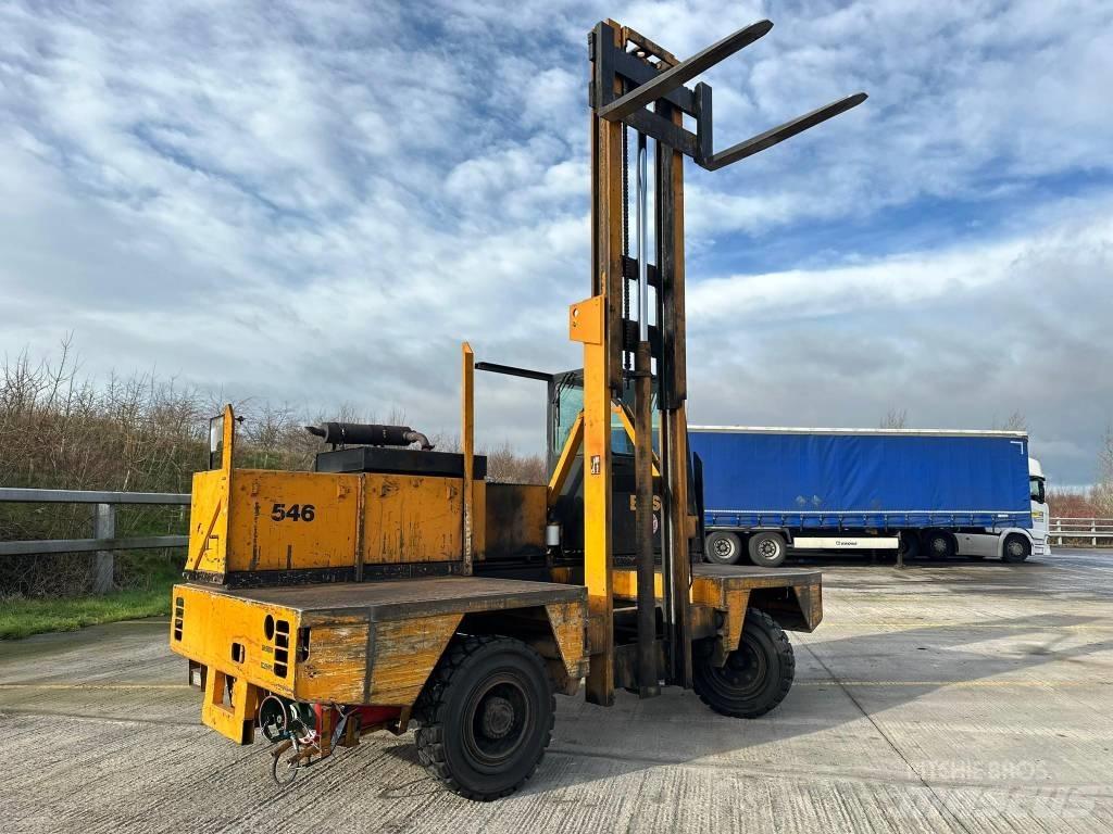 Boss 546 SIDE LOADER Bočni viličari