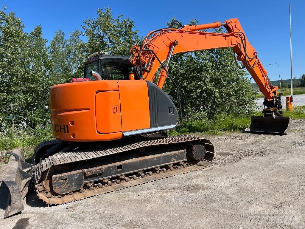 Hitachi ZX 135 US Bagri goseničarji