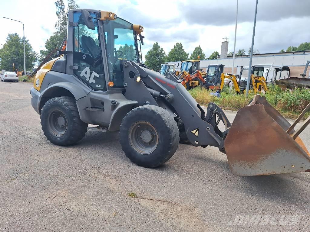 Ahlmann AF 1200 Kolesni nakladalci