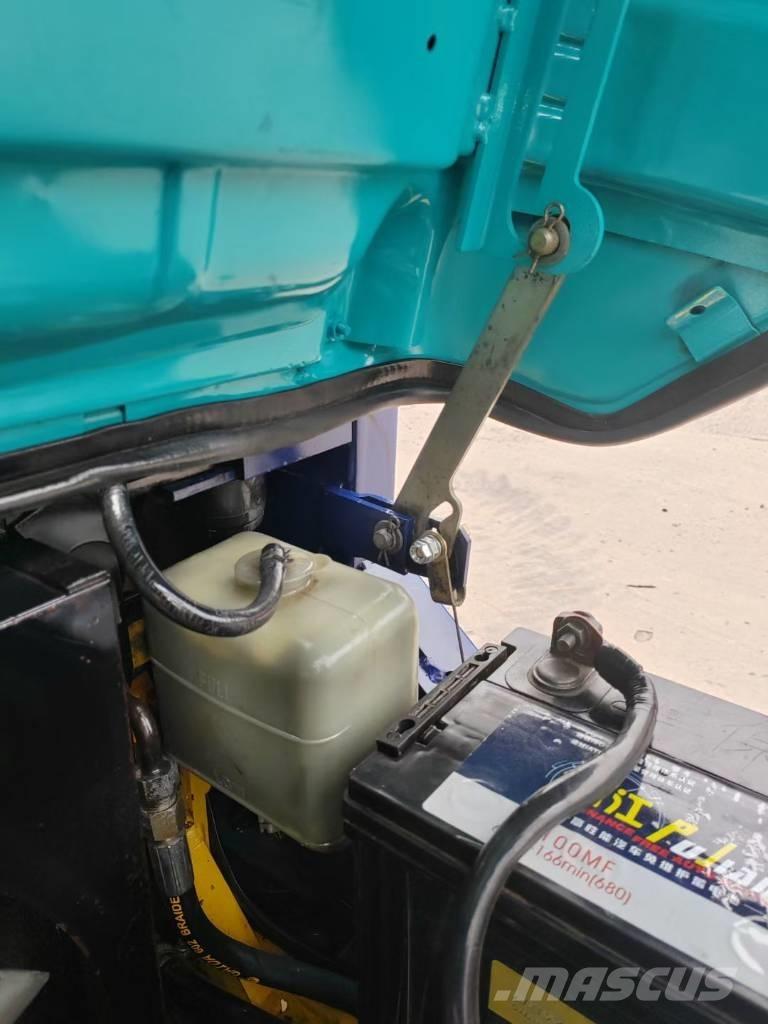 Komatsu 2.5t Dizelski viličarji