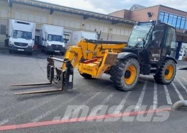 JCB 540-140 Teleskopski viličarji
