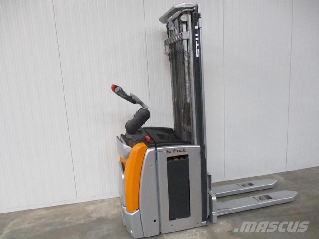 Still EXV SF14 Električni nizko dvižni viličar s stojiščem
