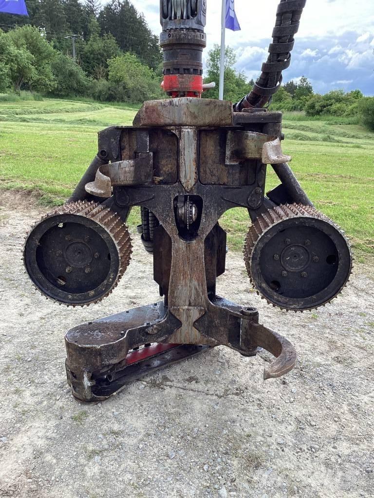 Komatsu S132 Stroji za kleščenje