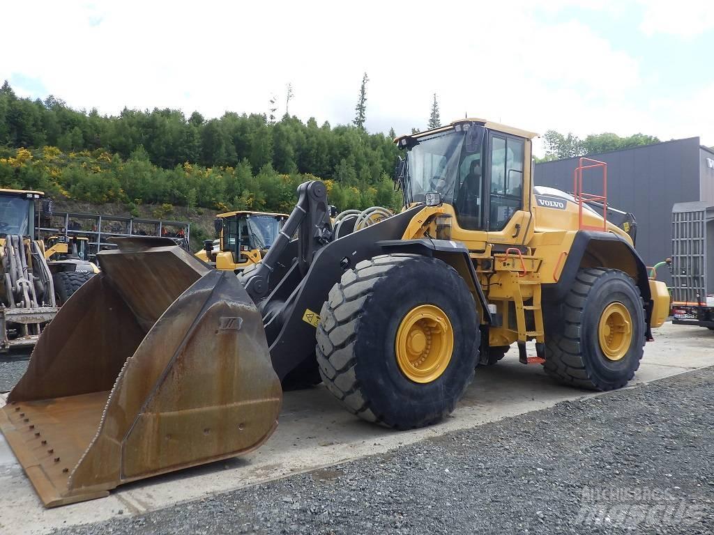 Volvo L 220 H Kolesni nakladalci
