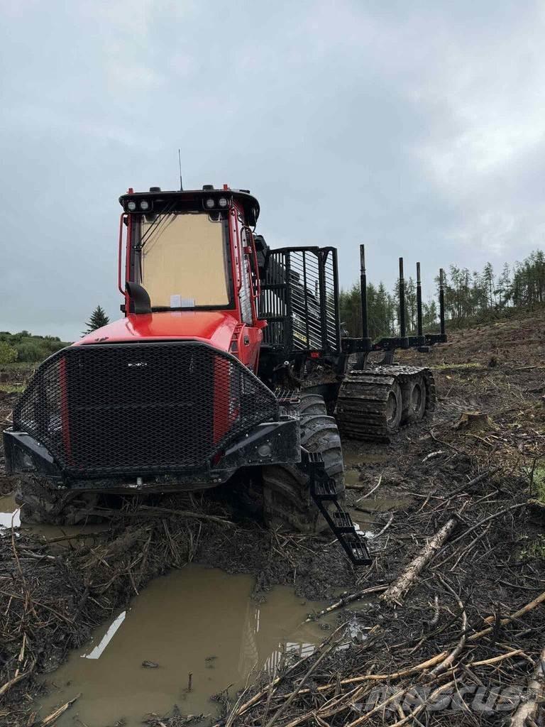 Komatsu 875 Forwarderji