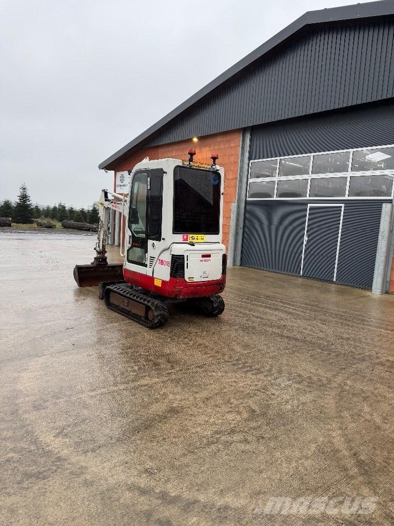 Takeuchi TB 016 Mini bagri <7t