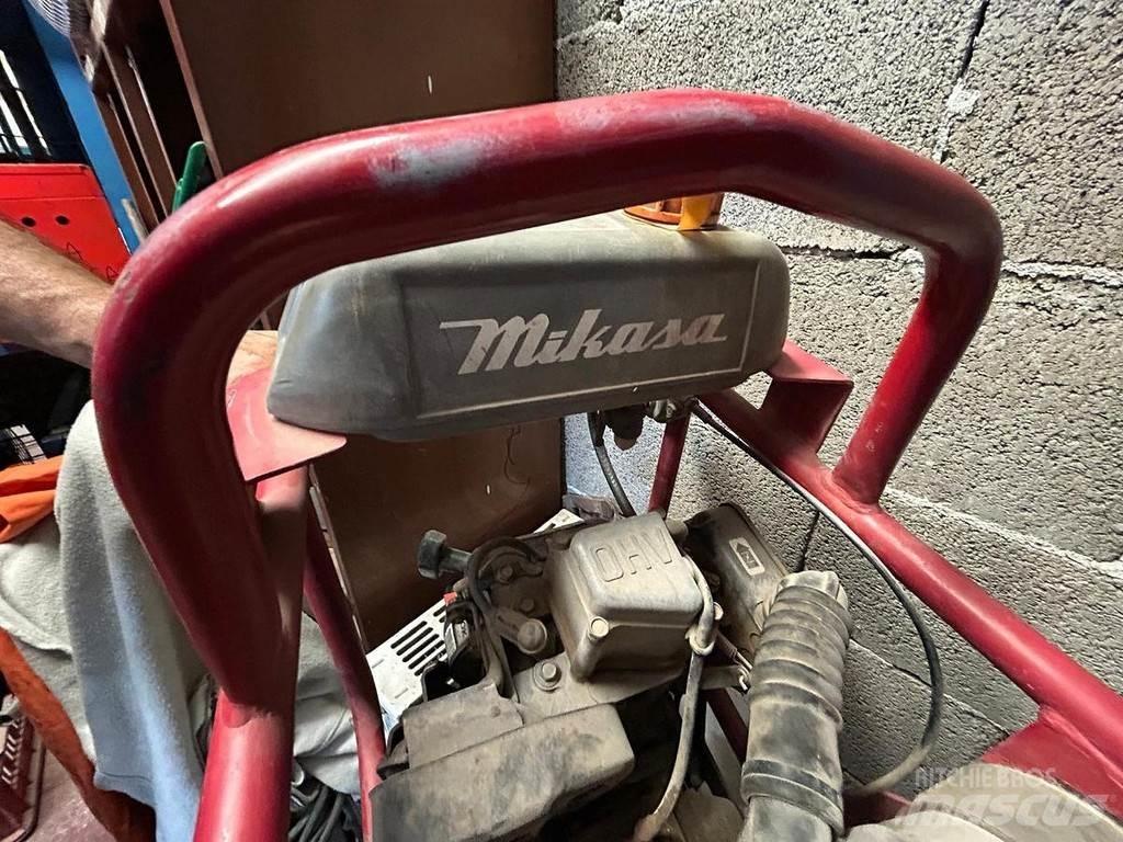 Mikasa MTR-40F Vibro plošče