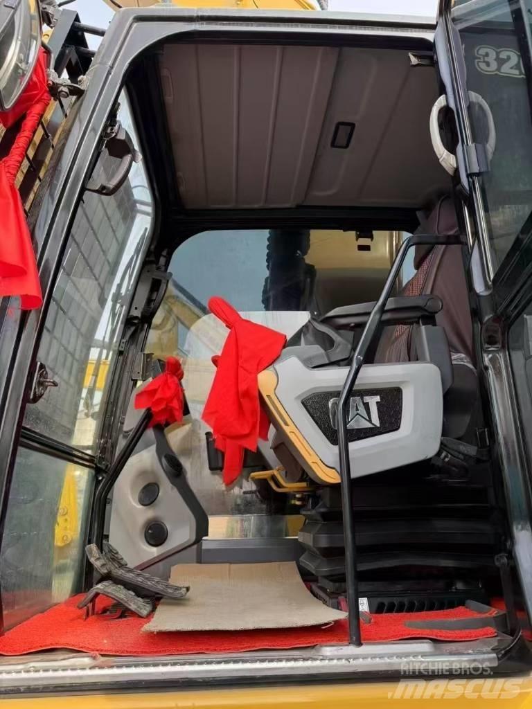 CAT 320GC Bagri goseničarji