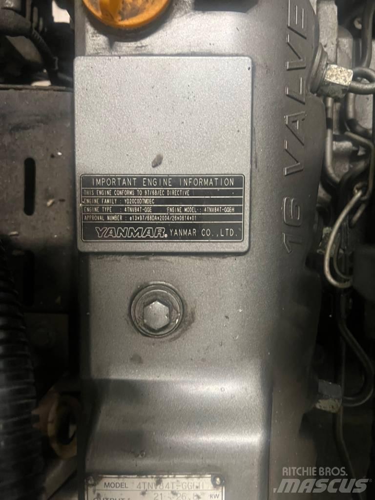 Yanmar 4TNV84T-GGEH Mini bagri <7t