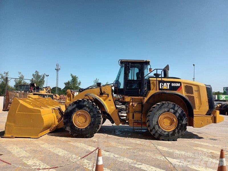 CAT 980 M Kolesni nakladalci