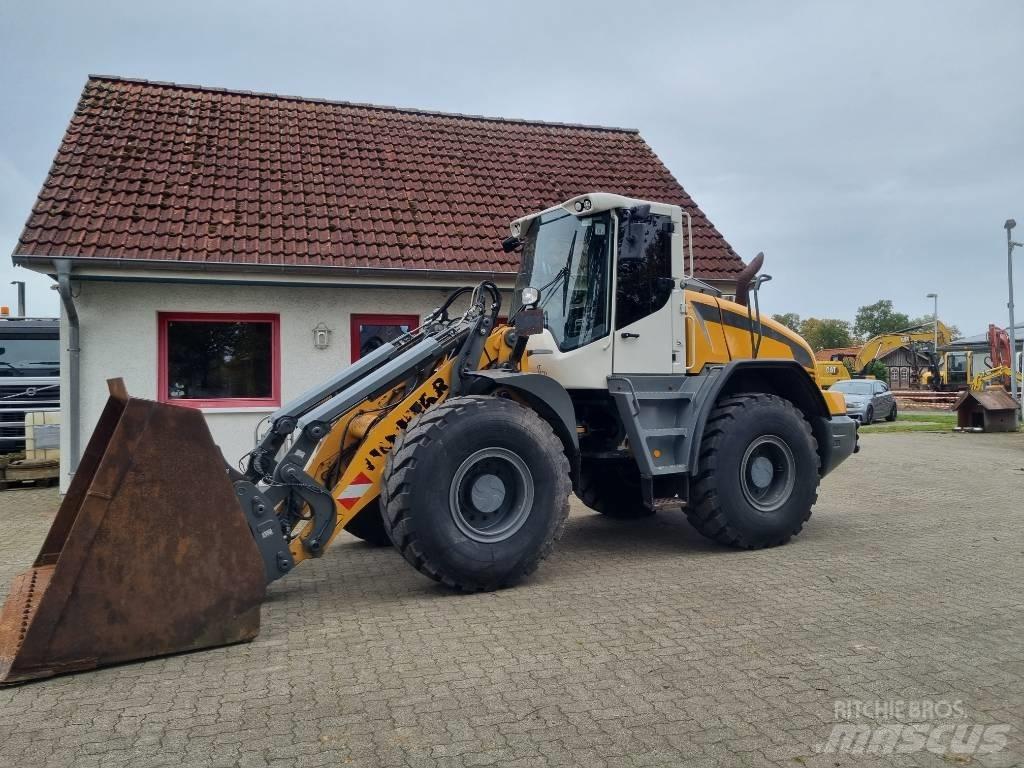 Liebherr L 526 Kolesni nakladalci