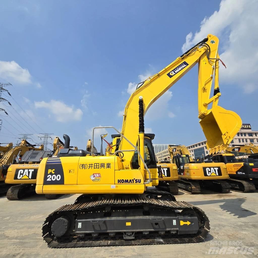 Komatsu PC 200-8 Bagri goseničarji