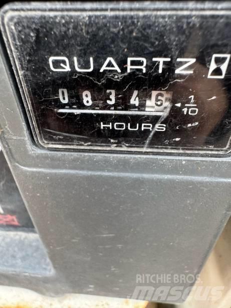 JLG 1230 ES Škarjaste dvižne ploščadi