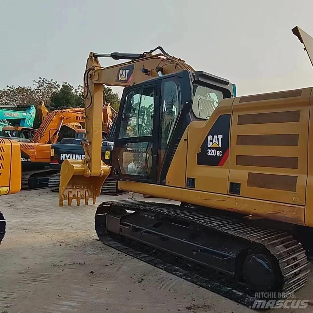 CAT 320GC Bagri goseničarji