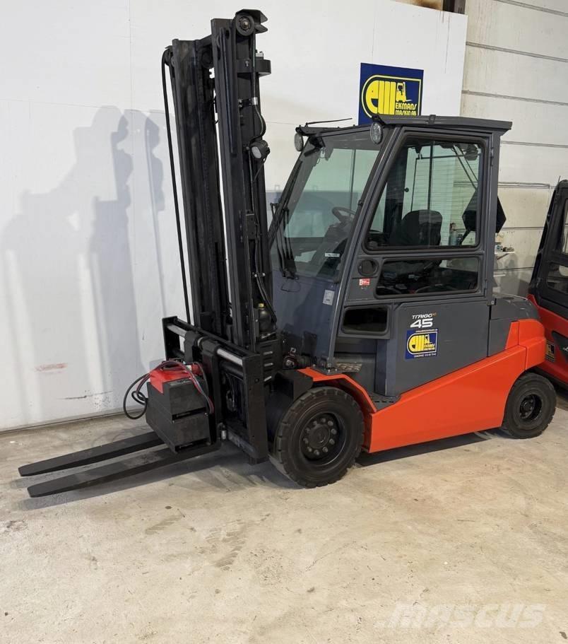 Toyota truck 8FBMT45 Električni viličarji