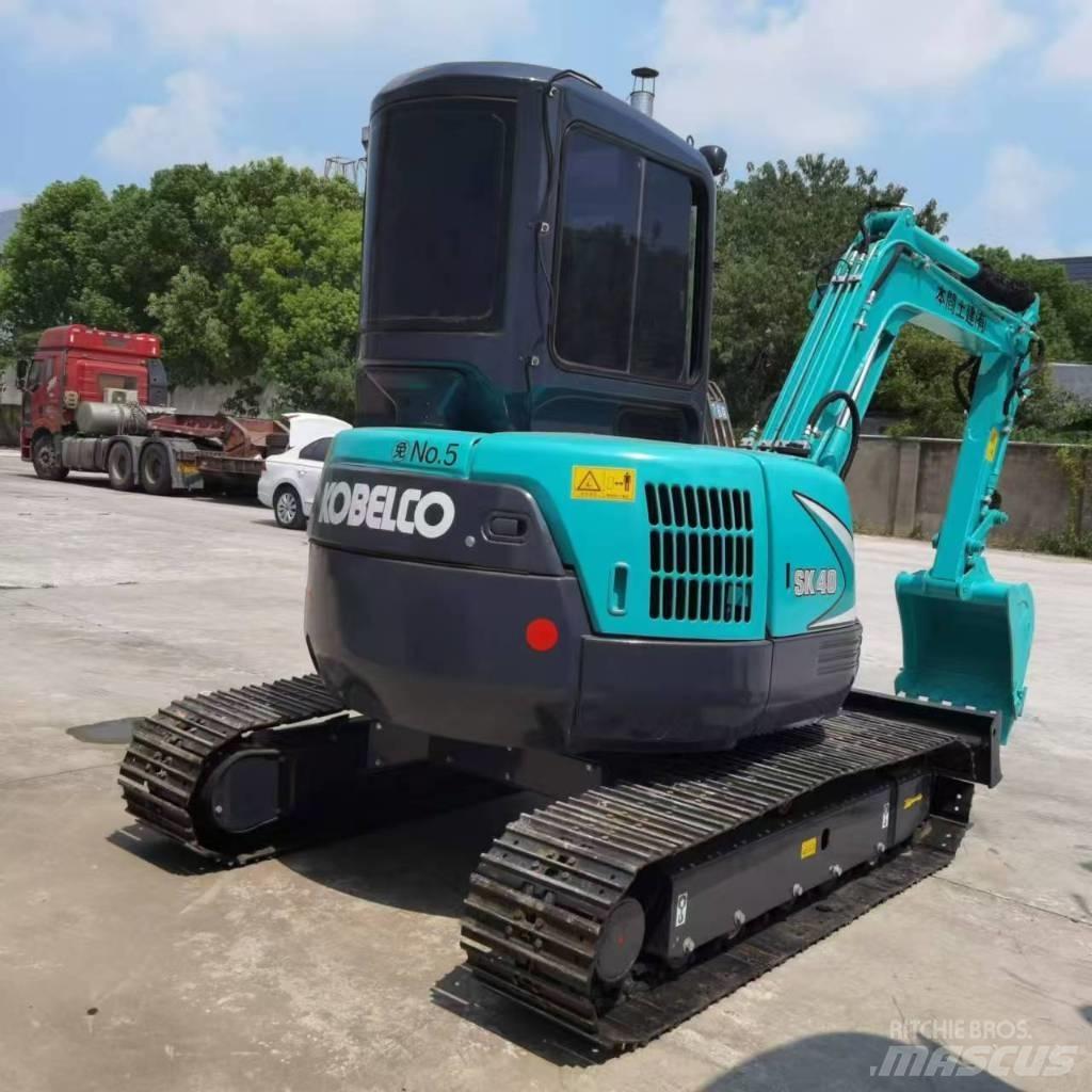 Kobelco SK 40 Mini bagri <7t