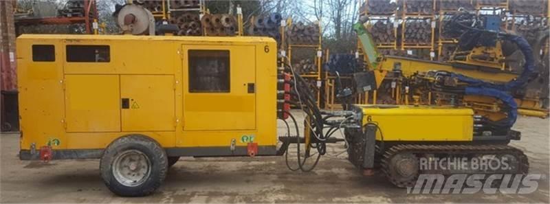 Klemm 702-2 Terenske vrtalne naprave