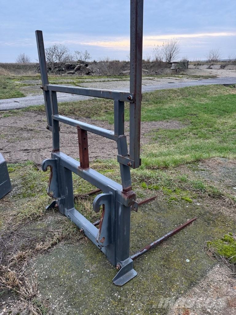 Kramer KT 276 Drugi priključki za nakladanje in kopanje