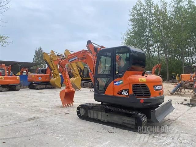 Doosan DX60 Mini bagri <7t