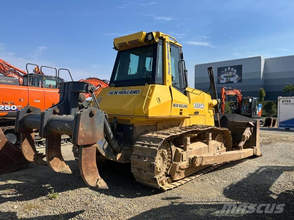 New Holland D180 Buldožerji goseničarji