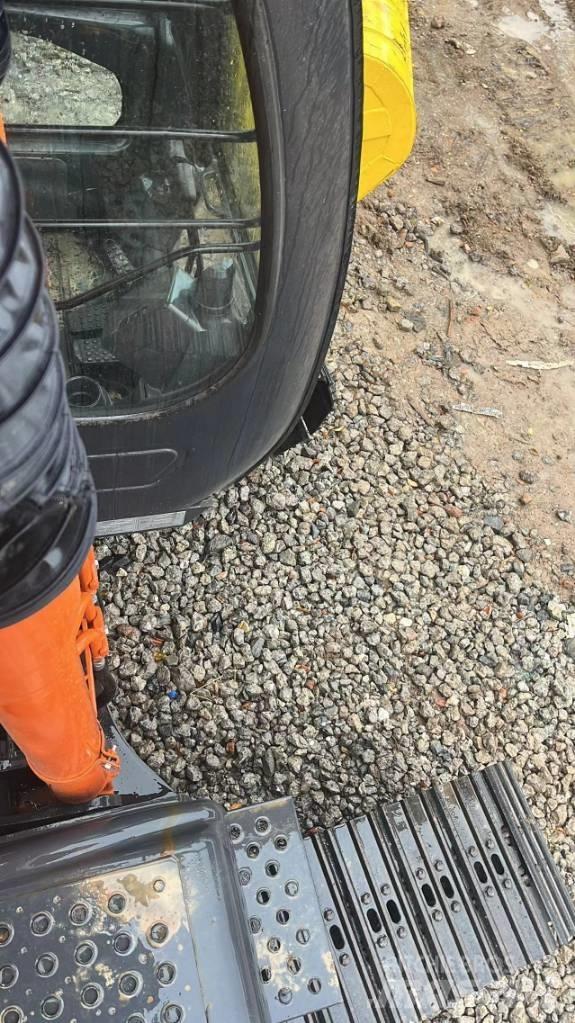 Hitachi ZX120 Bagri goseničarji