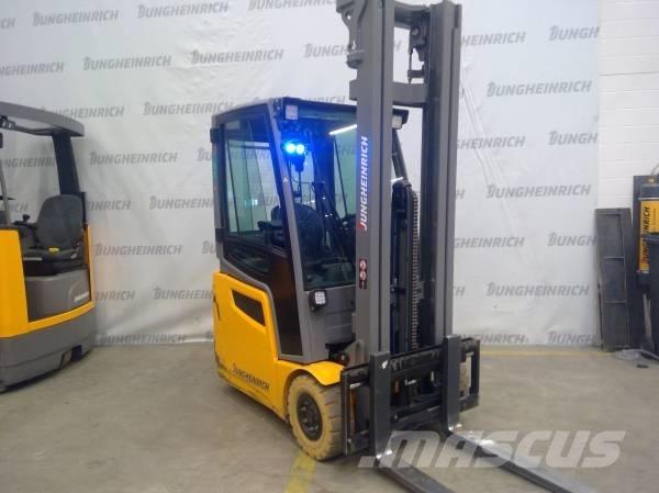 Jungheinrich EFG 215 Električni viličarji