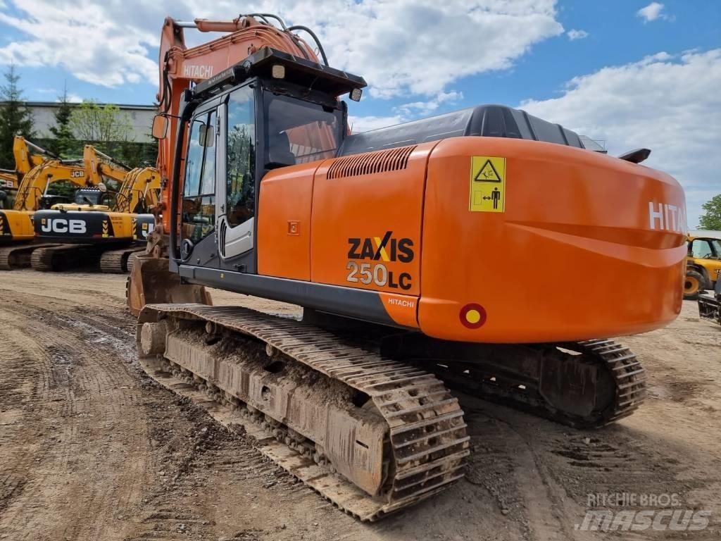 Hitachi ZX 250 LC-3 Bagri goseničarji