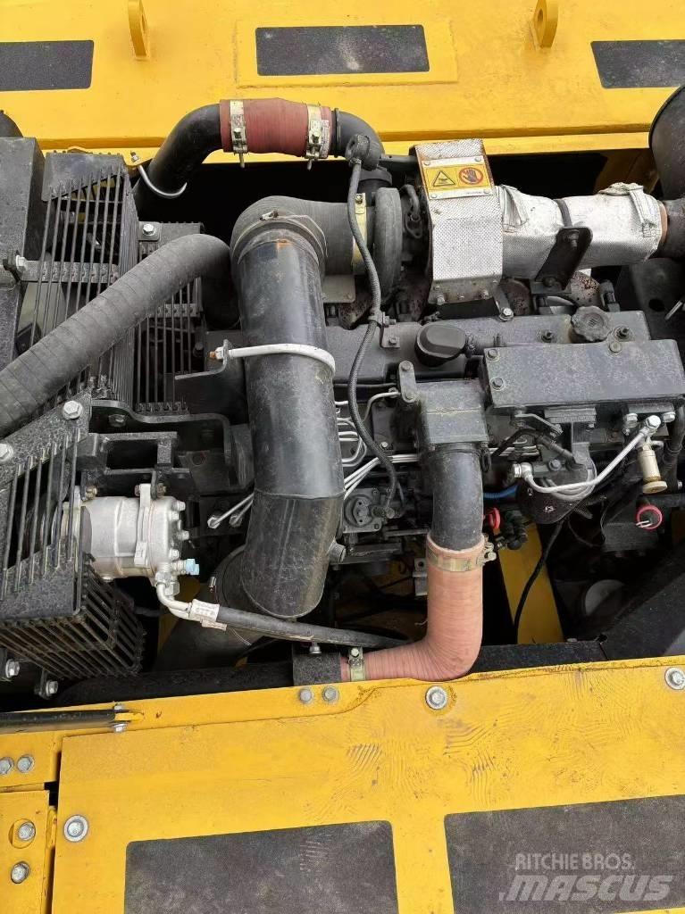 Komatsu PC 350 Bagri goseničarji